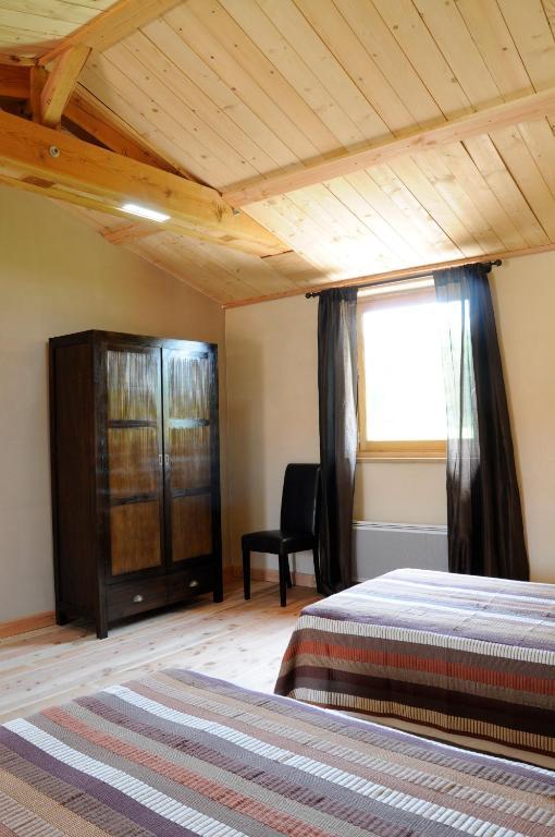 La Pierre Folle Chambres D'Hotes Cluny Zimmer foto