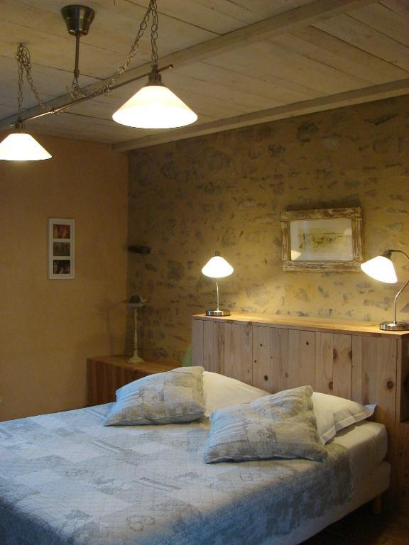 La Pierre Folle Chambres D'Hotes Cluny Zimmer foto