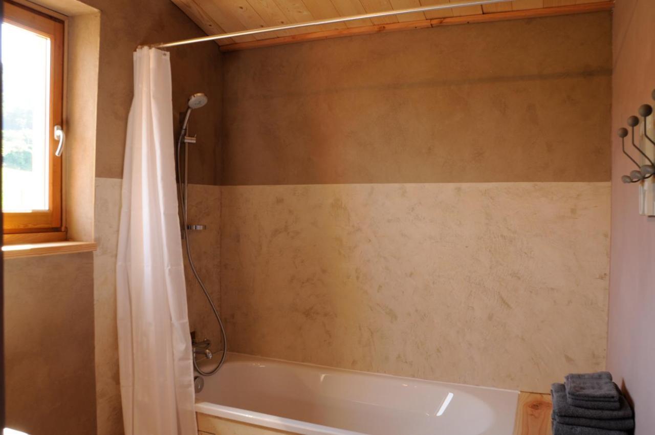 La Pierre Folle Chambres D'Hotes Cluny Zimmer foto